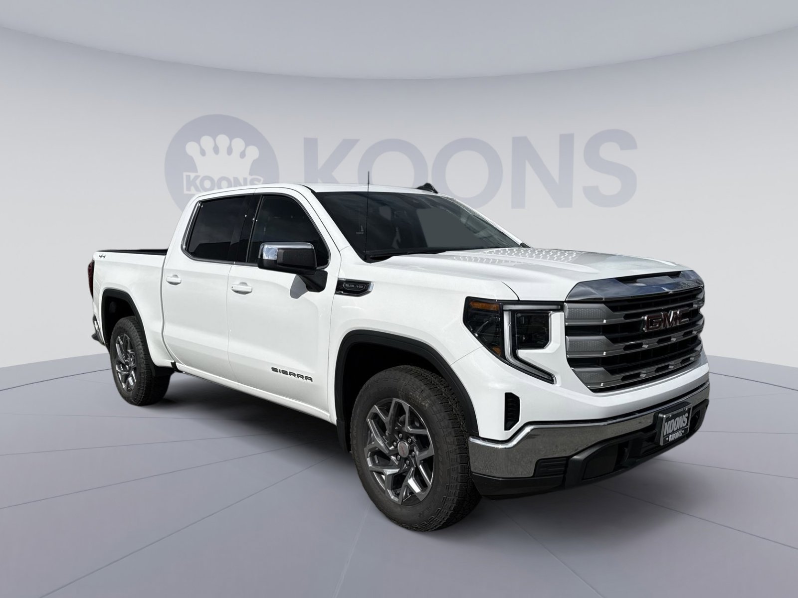 New 2026 GMC Sierra 1500 SLE w/ Preferred Package image 10