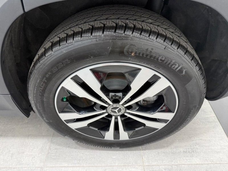 Certified 2025 Mercedes-Benz GLA 250 4MATIC image 5