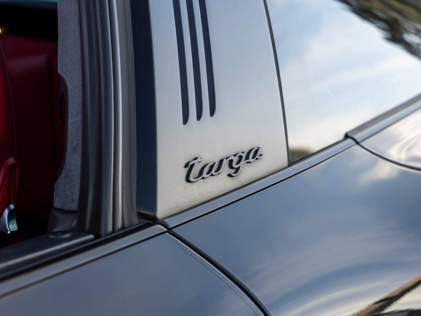 Certified 2018 Porsche 911 Targa 4 GTS image 18