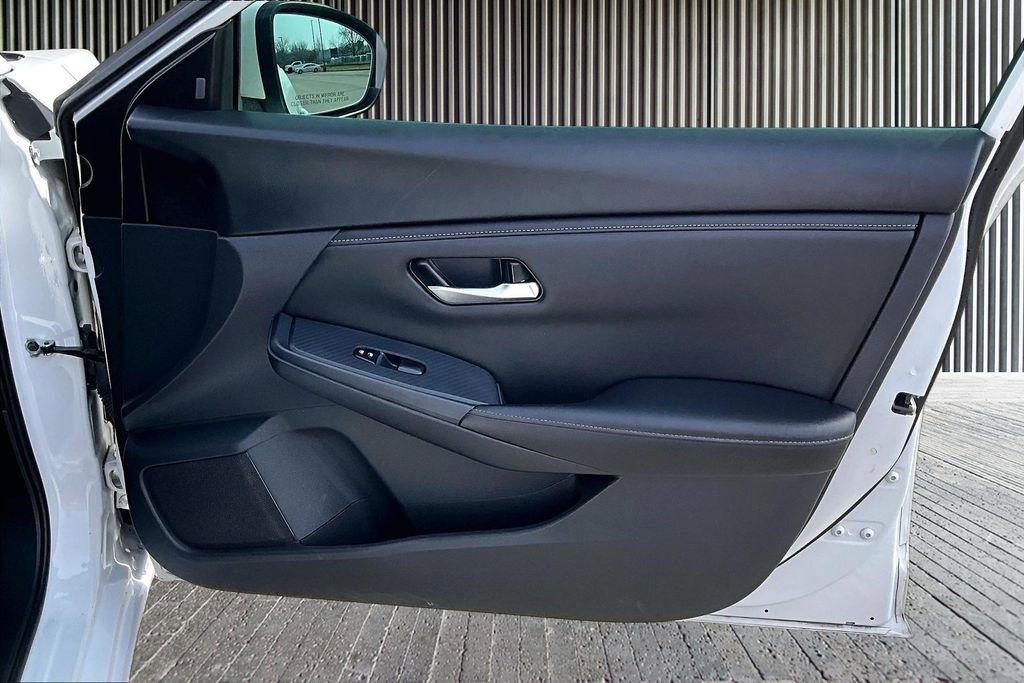 Used 2023 Nissan Sentra SV w/ All-Weather Package image 25