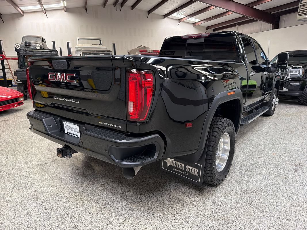 Used 2020 GMC Sierra 3500 Denali w/ Denali Ultimate Package AWD/4WD image 7