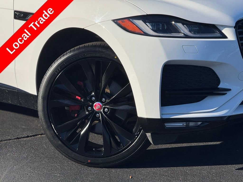 Used 2022 Jaguar F-PACE S image 5