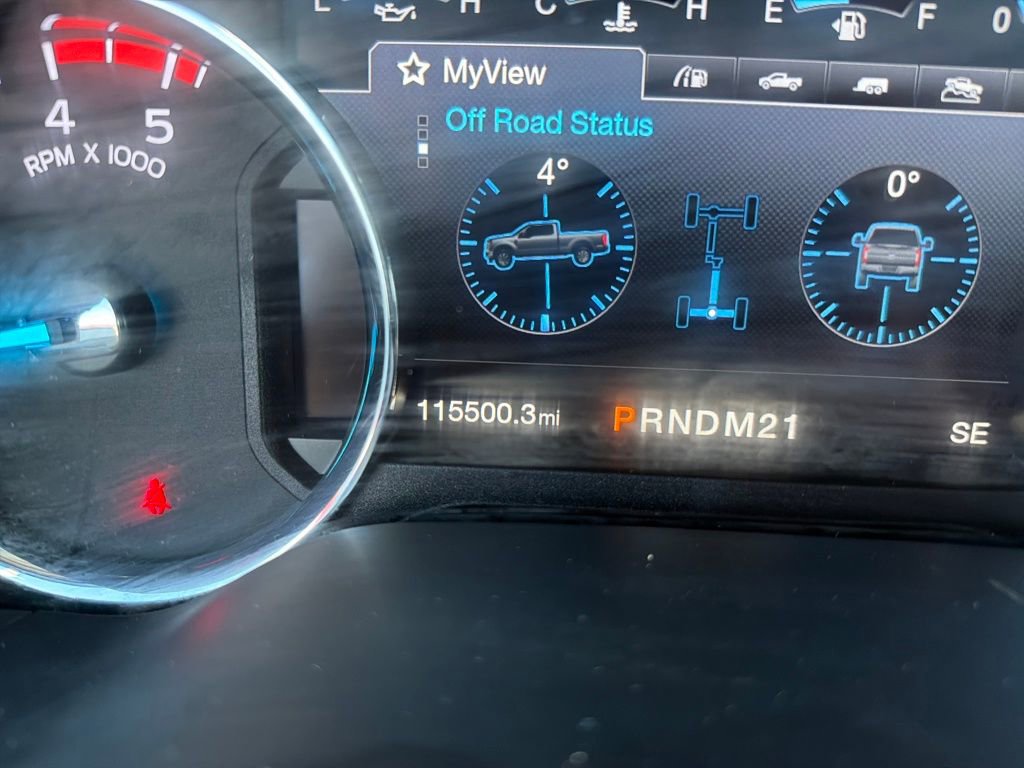 Used 2019 Ford F250 Lariat w/ Chrome Package image 38