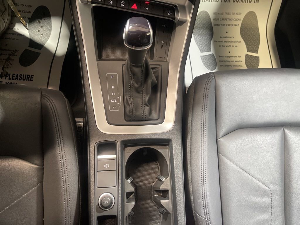 Used 2025 Audi Q3 2.0T Premium image 27