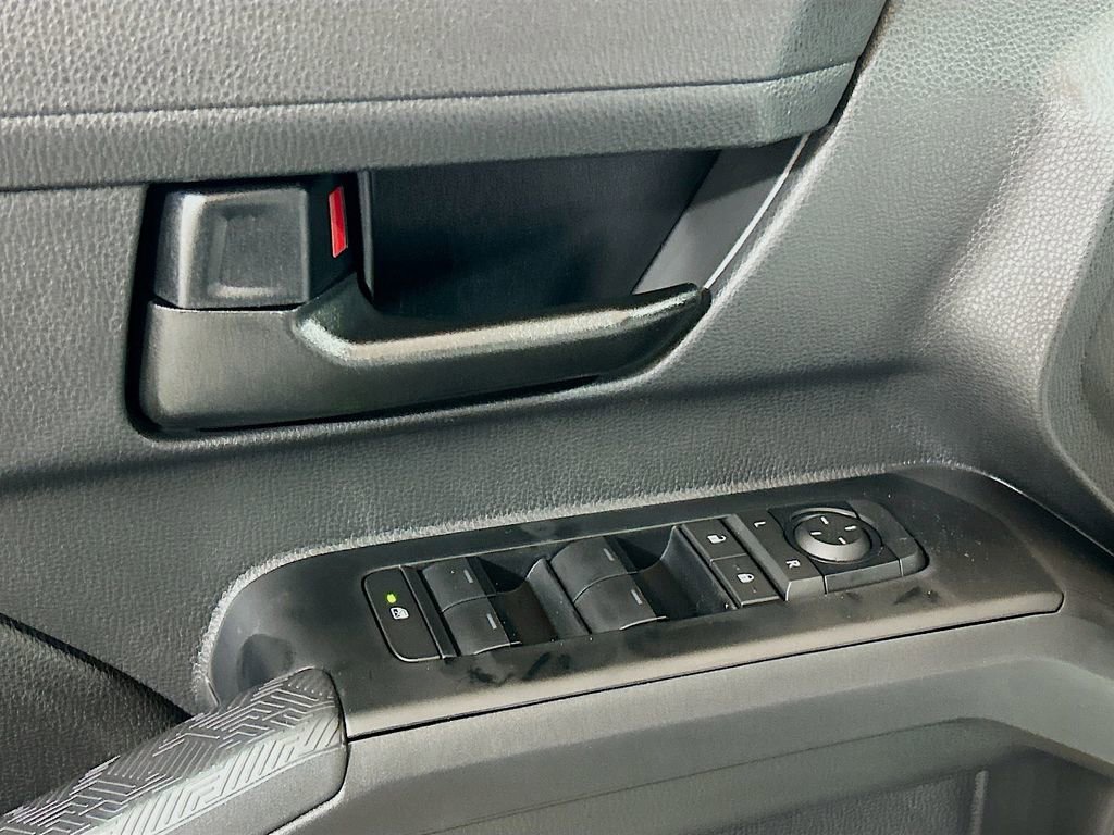 New 2026 Toyota Tacoma SR5 image 18