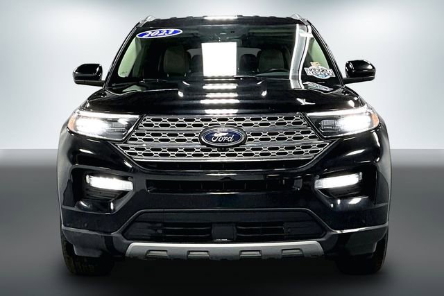 Used 2023 Ford Explorer Limited image 2