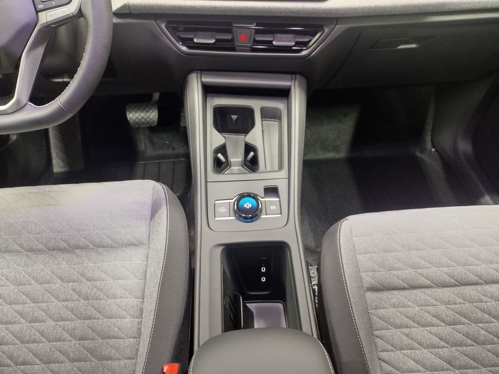 New 2026 Volkswagen Tiguan S image 31