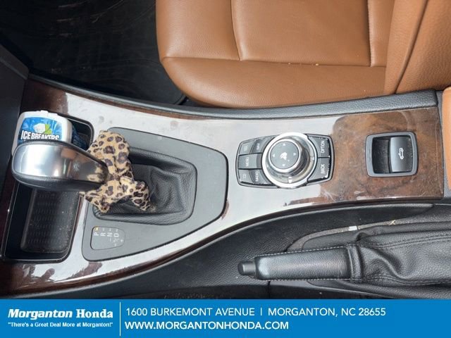 Used 2011 BMW 328i Convertible image 10