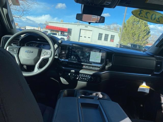 Used 2023 Chevrolet Silverado 1500 RST image 11