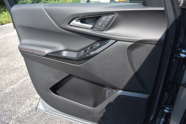New 2027 Chevrolet Equinox RS w/ Convenience Package III FWD image 38