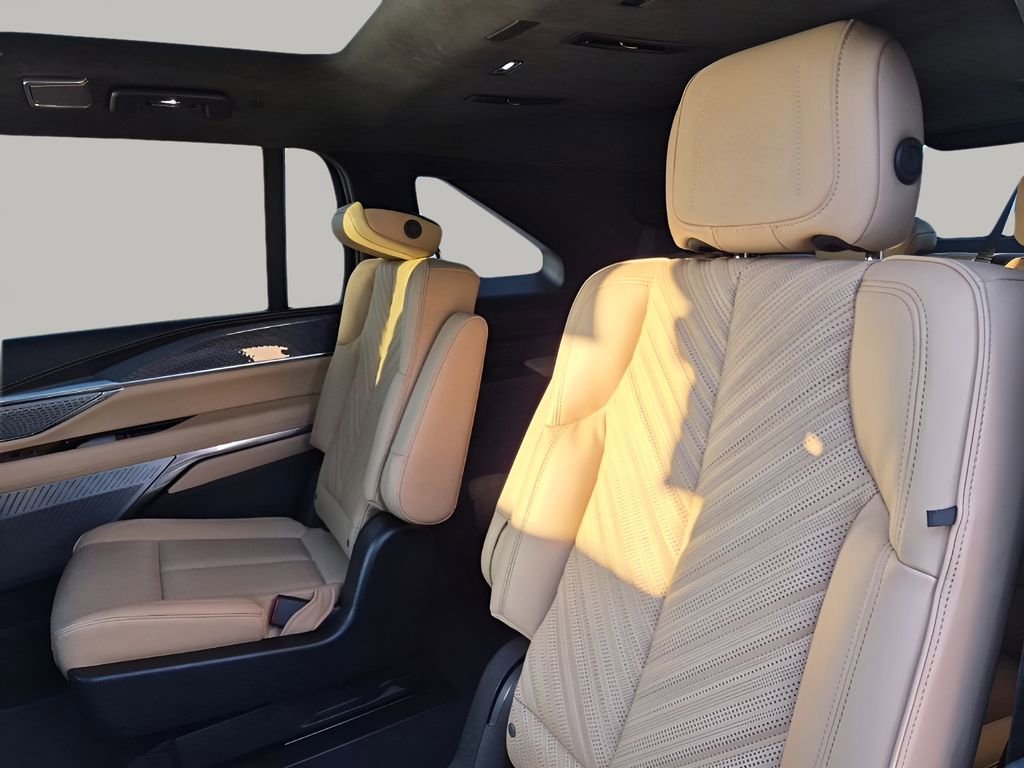 Certified 2025 Cadillac Escalade IQ Luxury 2 image 19