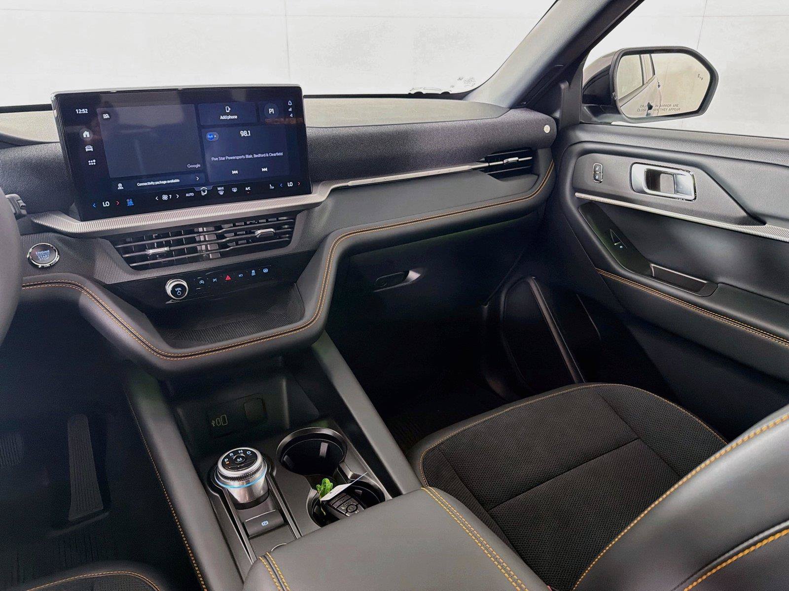 Used 2026 Ford Explorer Tremor w/ Tremor Convenience Package AWD/4WD image 28