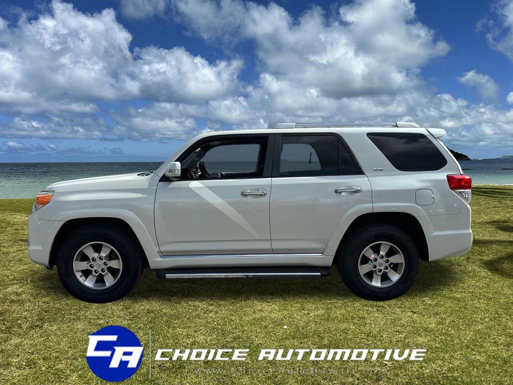 Used 2013 Toyota 4Runner SR5 image 3
