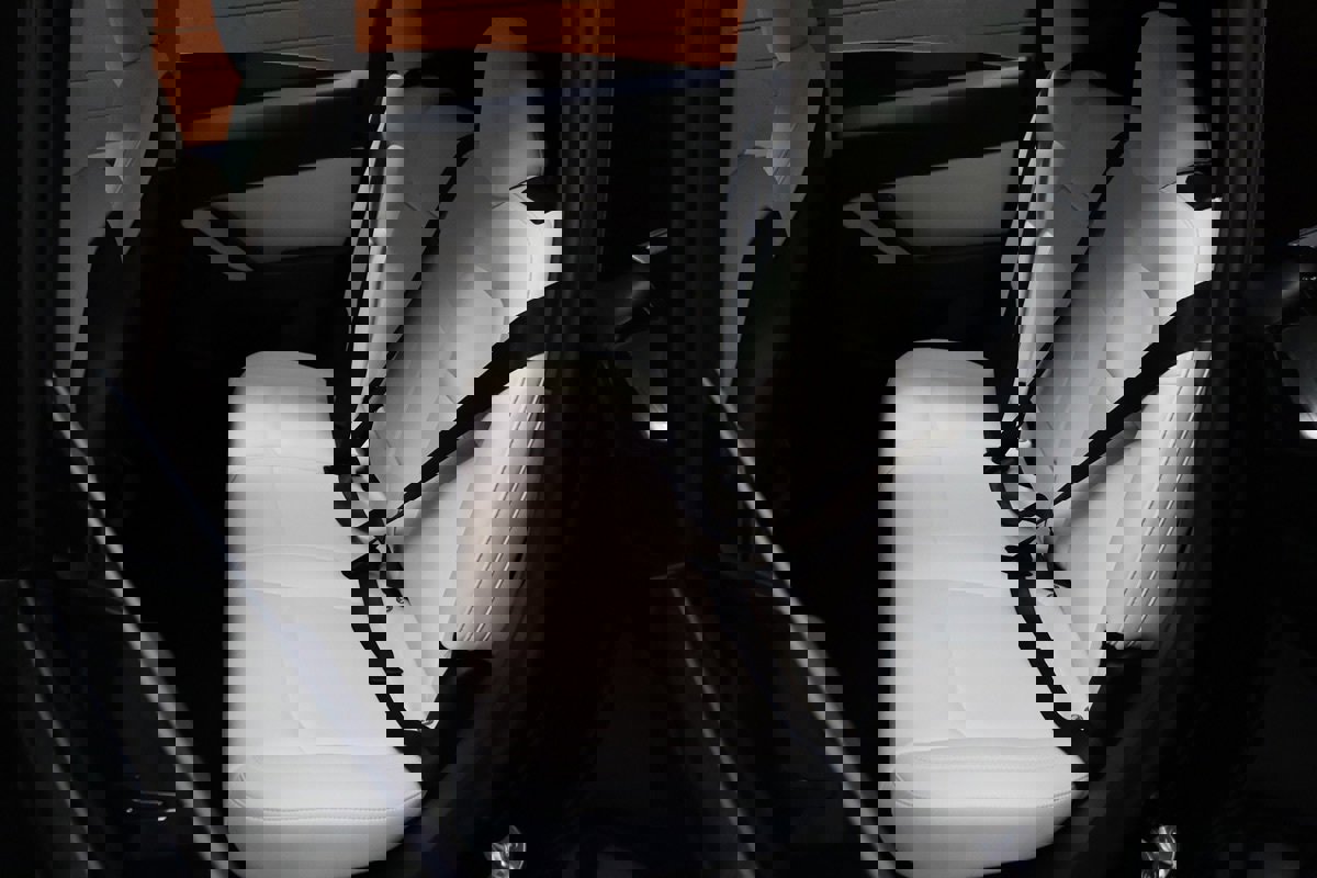 Used 2021 Tesla Model Y Long Range image 30