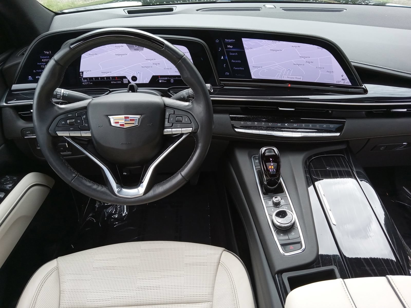 Used 2023 Cadillac Escalade Sport w/ Touring Package AWD/4WD image 15
