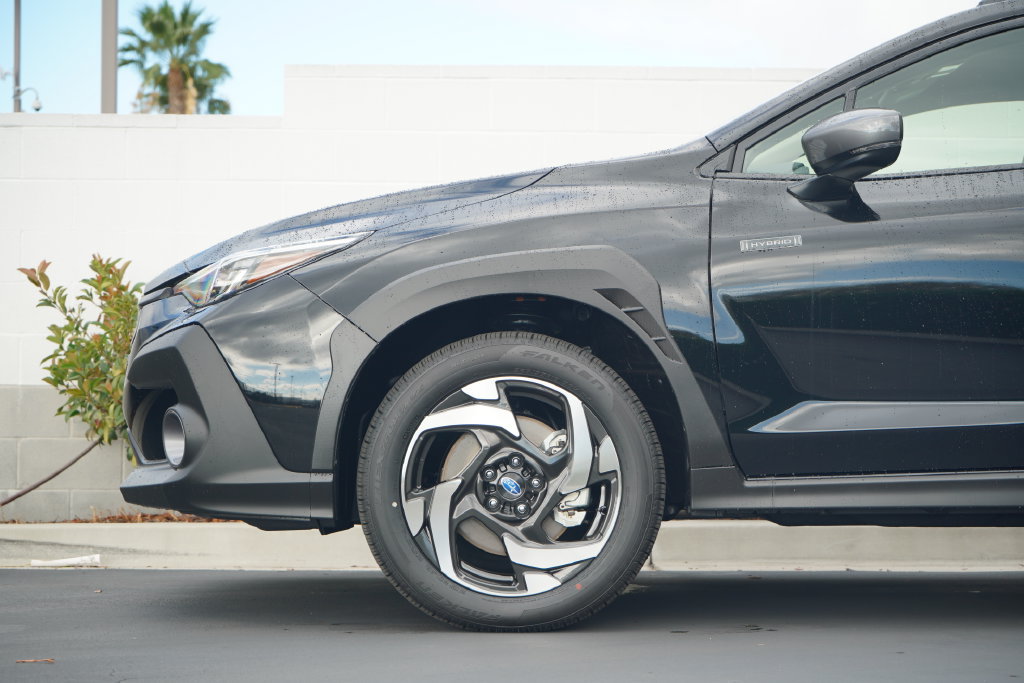 New 2026 Subaru Crosstrek 2.5i Limited AWD/4WD image 2