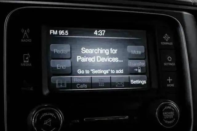 Used 2019 RAM 1500 Express w/ Express Value Package AWD/4WD image 31