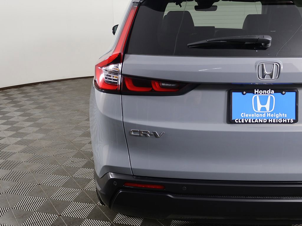 Used 2025 Honda CR-V EX-L image 15