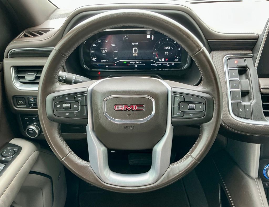 Used 2023 GMC Yukon SLT AWD/4WD image 36