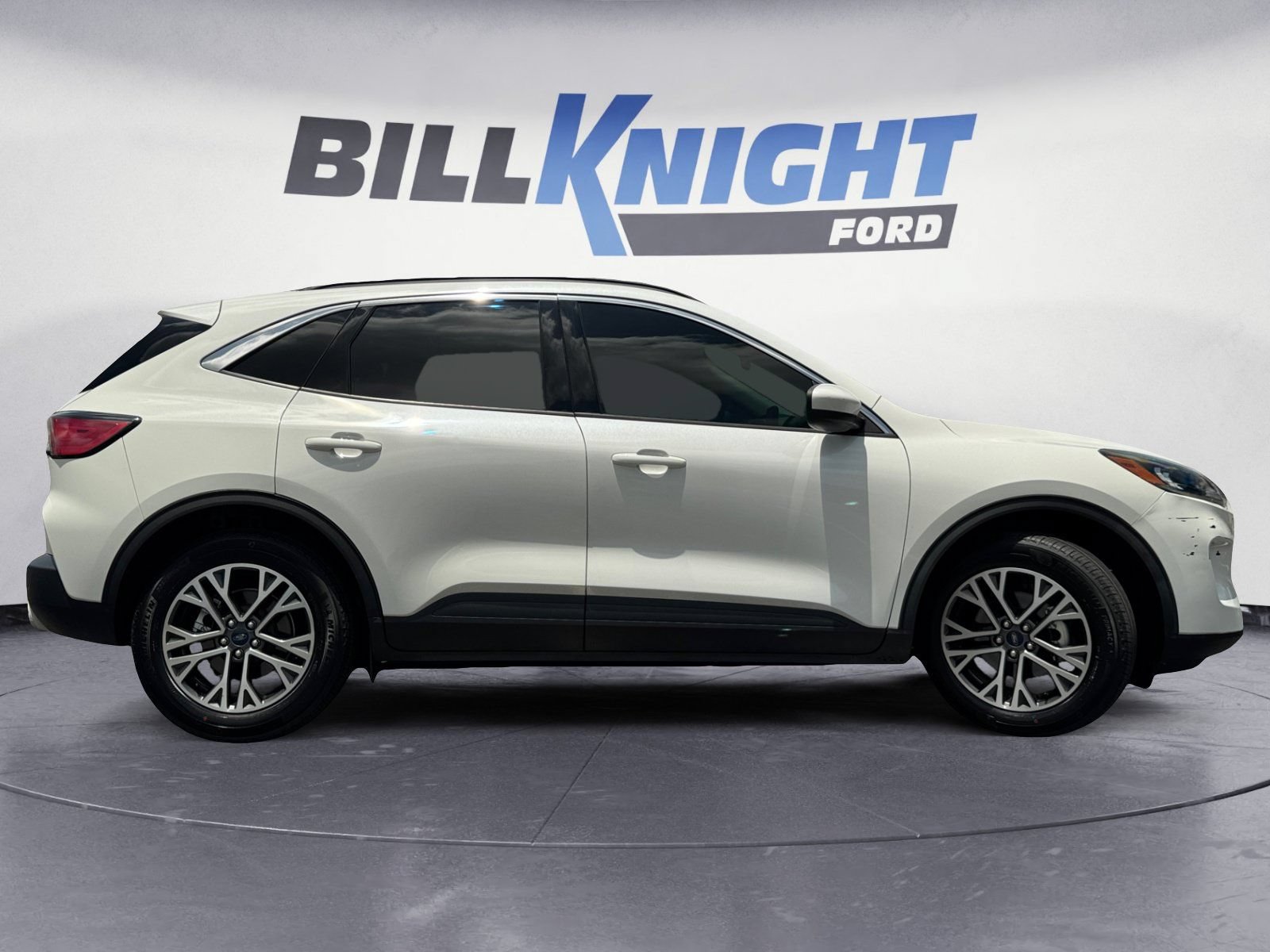 Used 2020 Ford Escape SEL FWD image 5