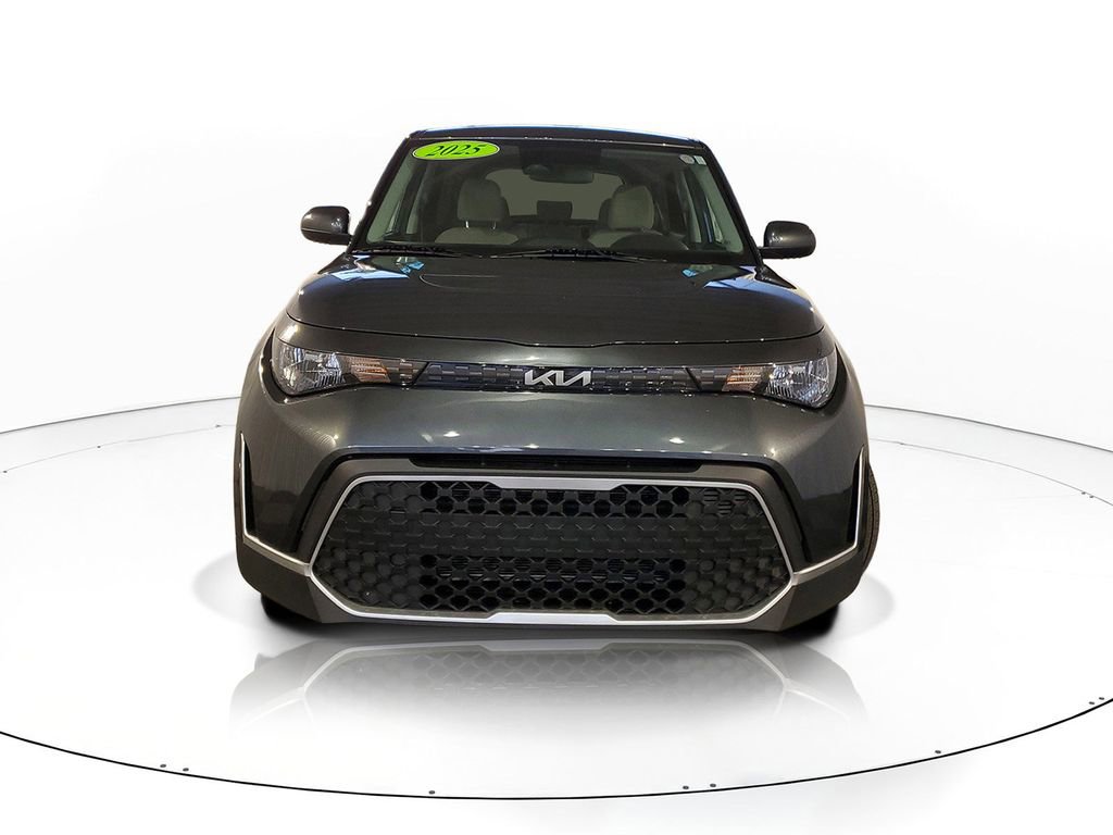 Certified 2025 Kia Soul LX FWD image 2