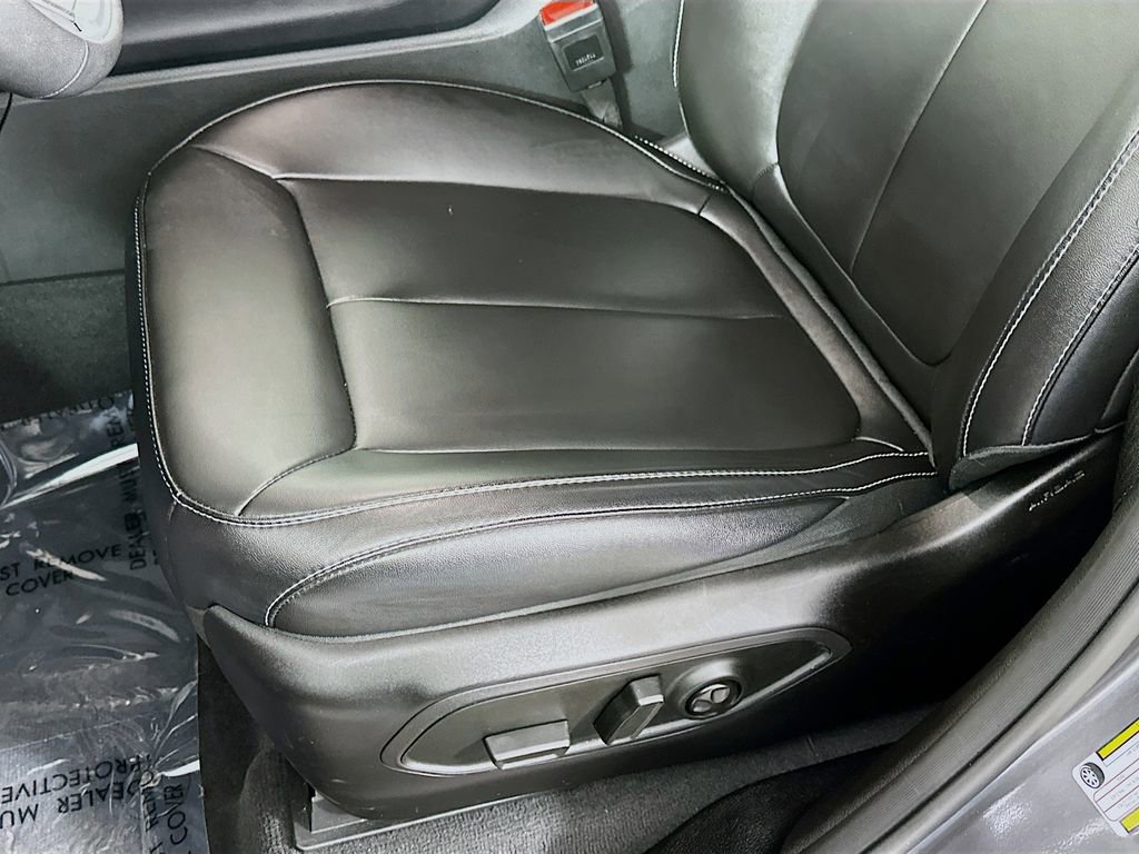 Certified 2025 Jeep Grand Cherokee Limited image 30