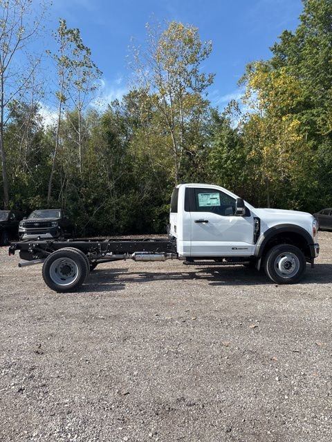 New 2026 Ford F450 XL w/ XL Chrome Package image 4