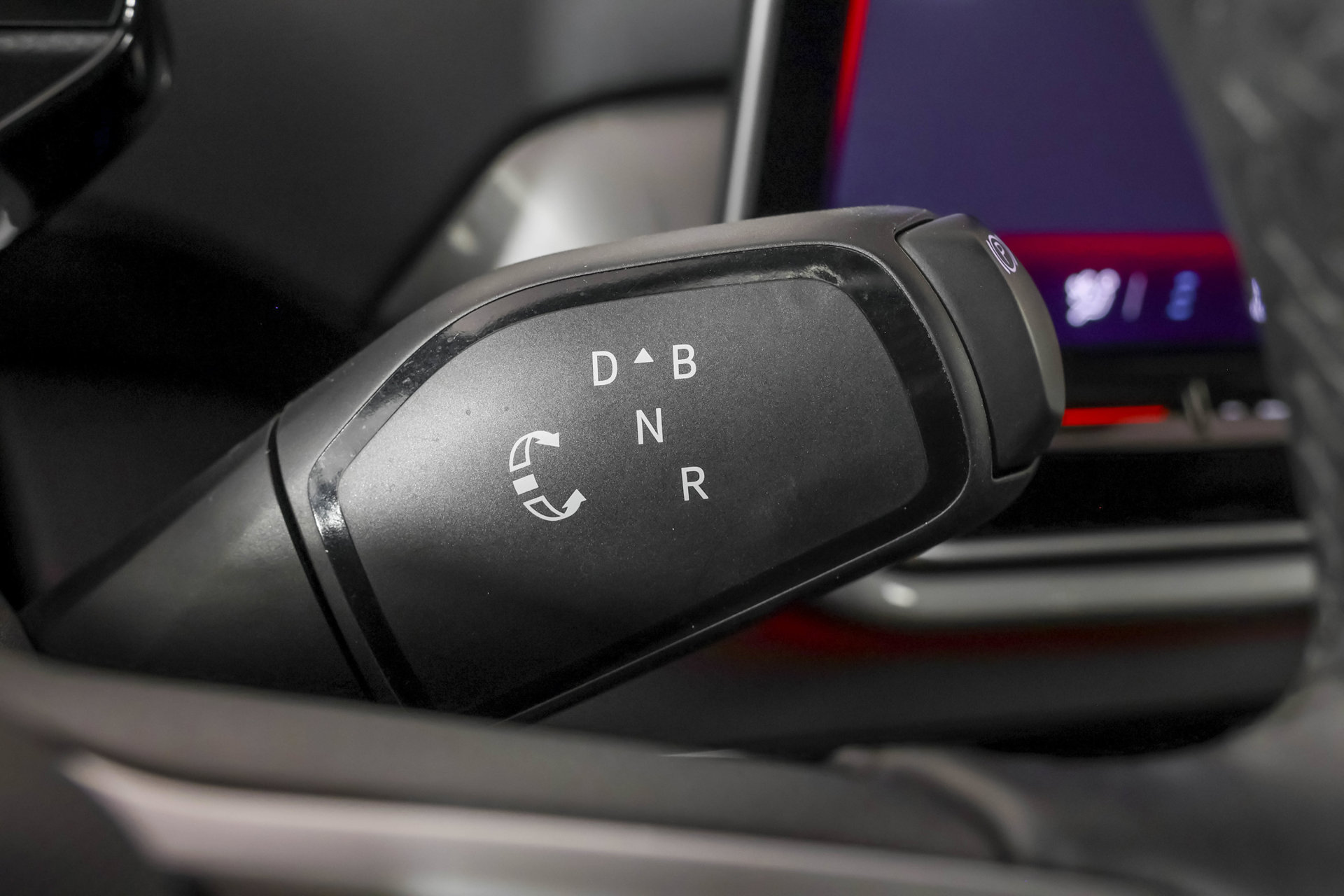 Used 2024 Volkswagen ID.4 Pro S AWD/4WD image 32