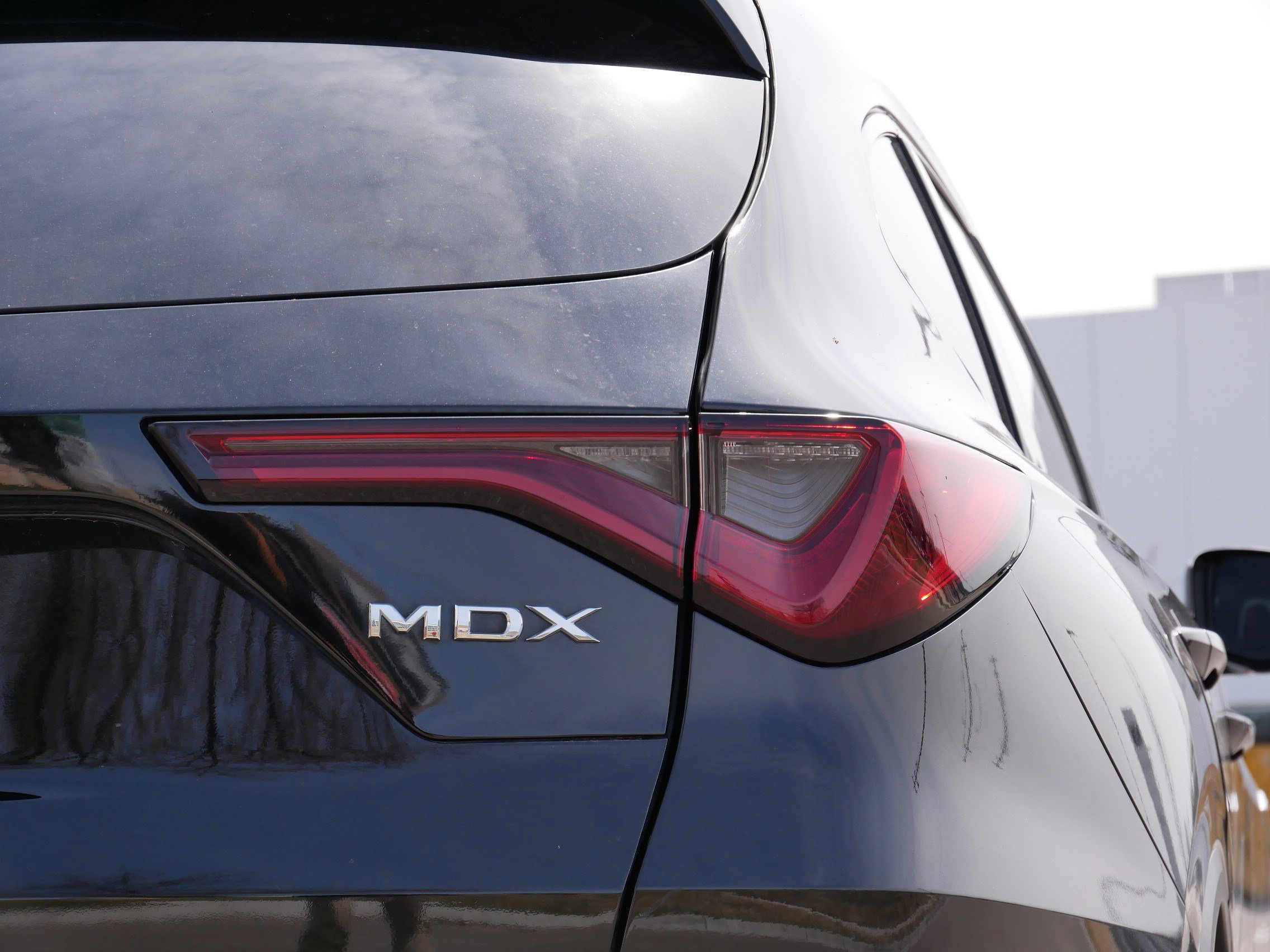 Used 2022 Acura MDX A-Spec image 16
