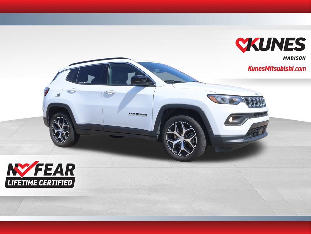 Used 2024 Jeep Compass Latitude