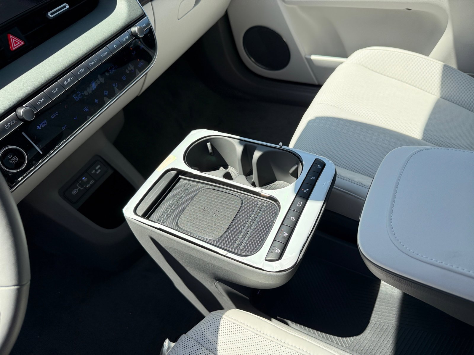 New 2026 Hyundai Ioniq 5 Limited RWD image 13