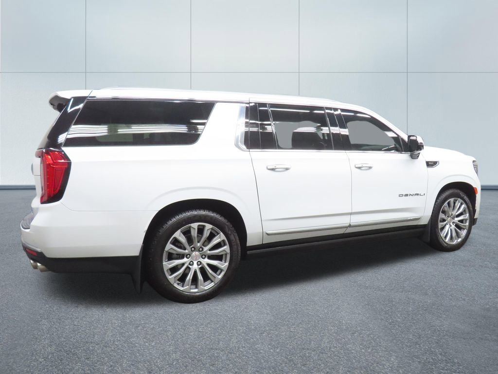 Used 2023 GMC Yukon XL Denali w/ Max Trailering Package AWD/4WD image 5