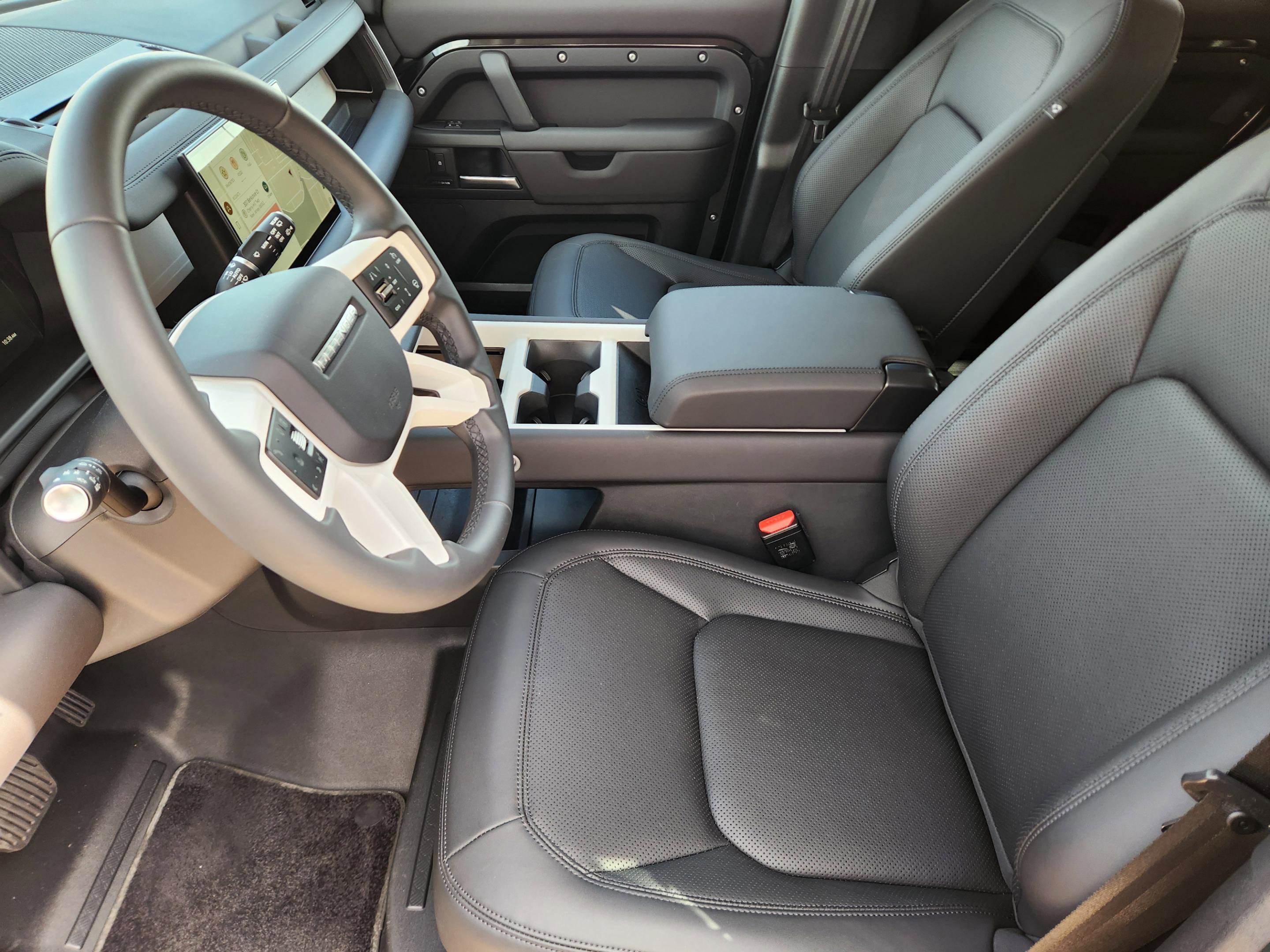 Certified 2025 Land Rover Defender 110 S image 8