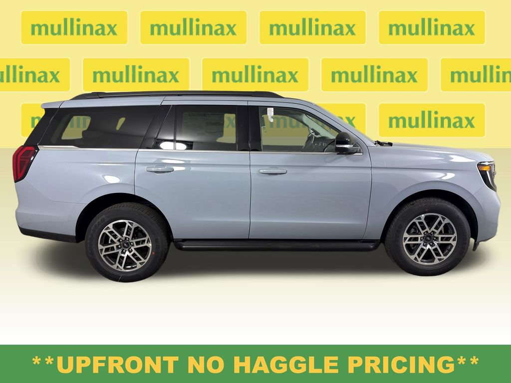 New 2026 Ford Expedition Active RWD image 2