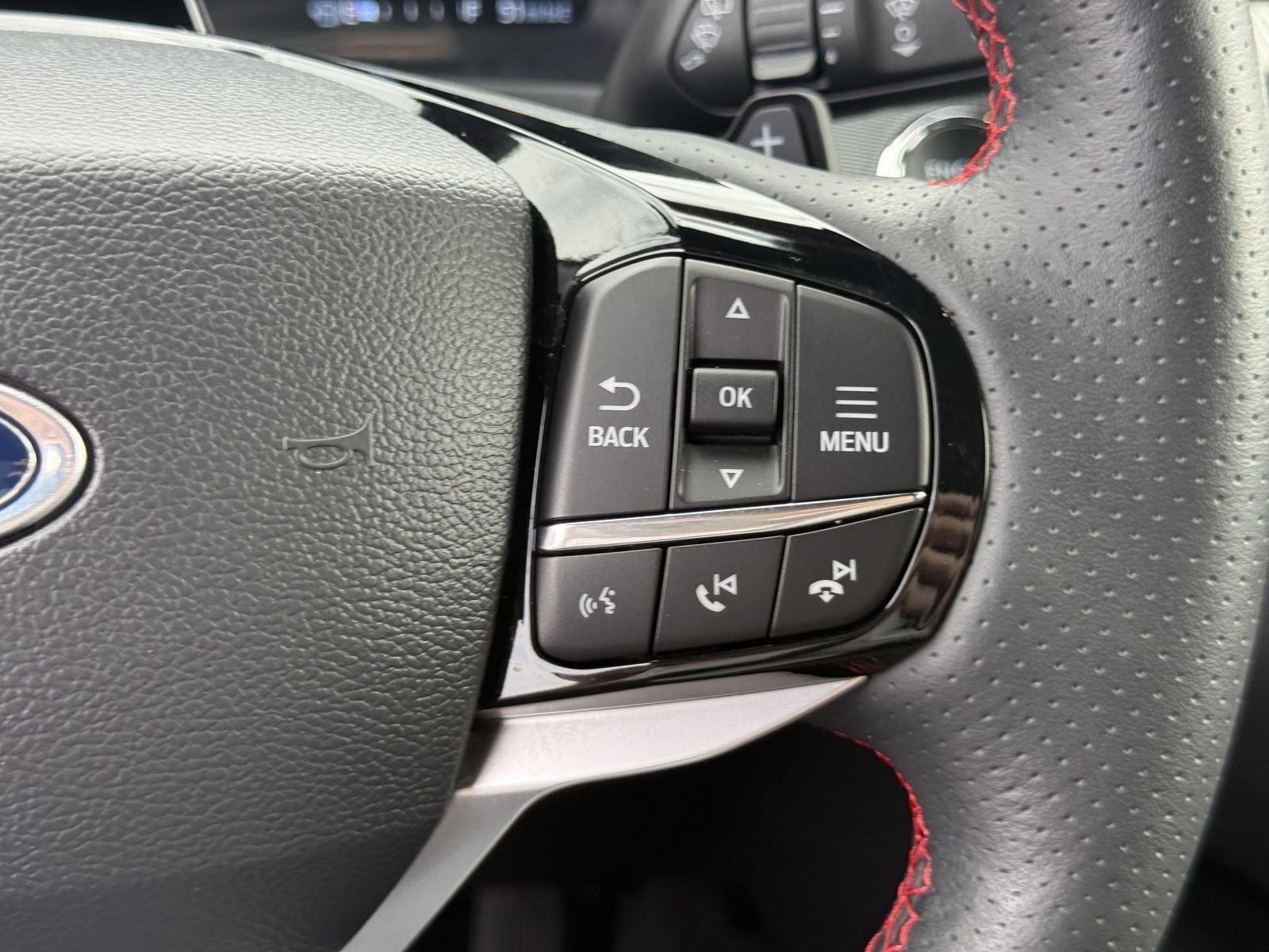 Certified 2025 Ford Explorer ST w/ Sun And Sound Package AWD/4WD image 34