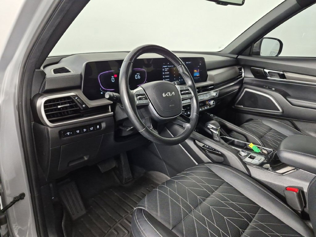Used 2023 Kia Telluride EX X-Line AWD/4WD image 17