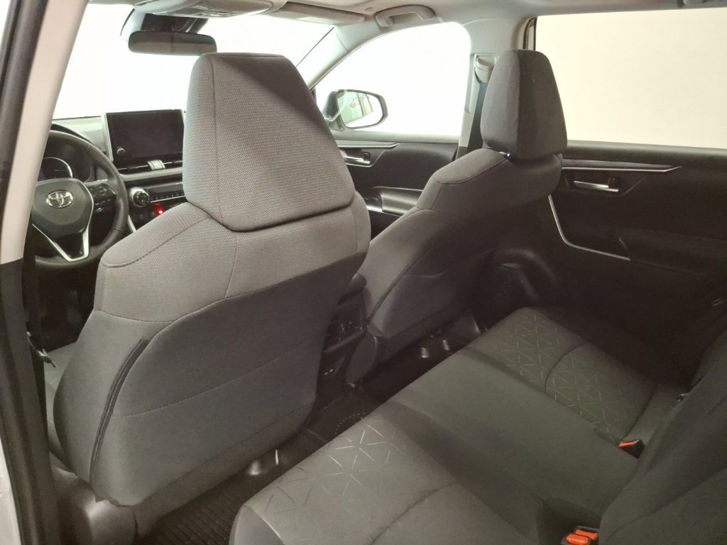 Used 2023 Toyota RAV4 XLE w/ Convenience Package AWD/4WD image 14