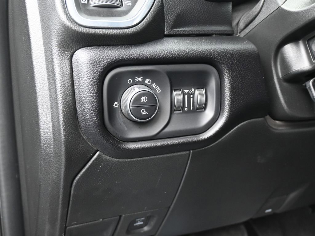 Used 2024 RAM 3500 Laramie w/ Night Edition image 15