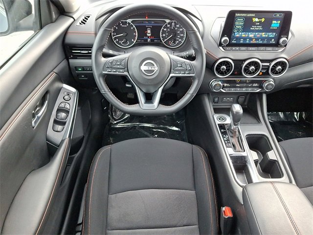 Used 2024 Nissan Sentra SR image 2