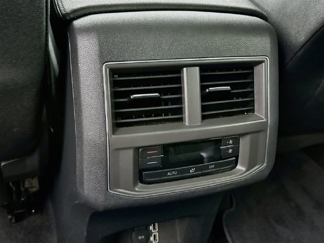 Used 2019 Volkswagen Atlas SE w/ Panoramic Sunroof Package AWD/4WD image 30
