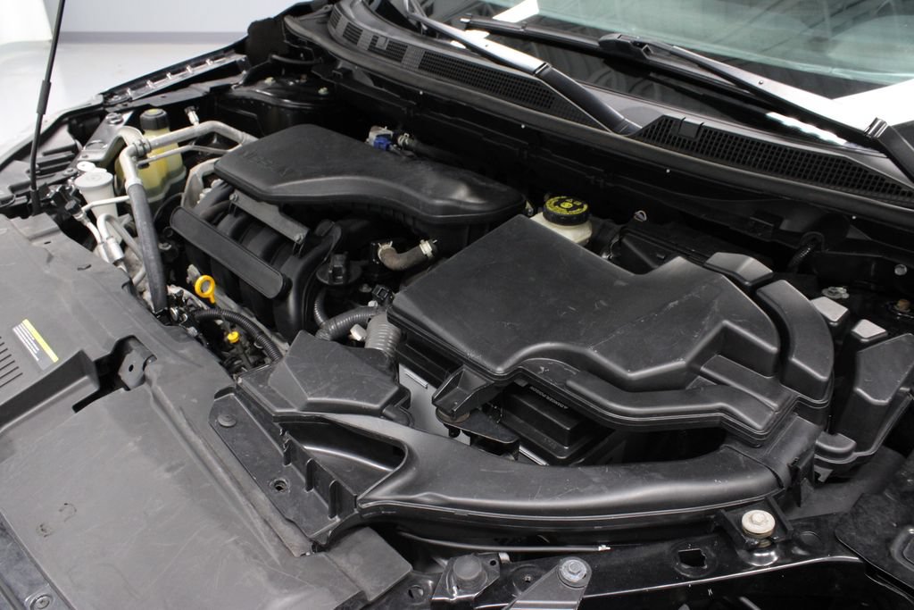 Certified 2022 Nissan Rogue Sport SV AWD/4WD image 12