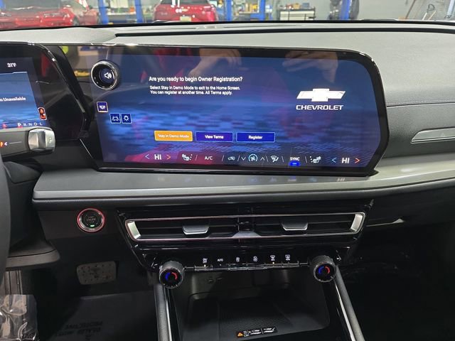 New 2026 Chevrolet Traverse LT w/ Midnight/Sport Edition image 22