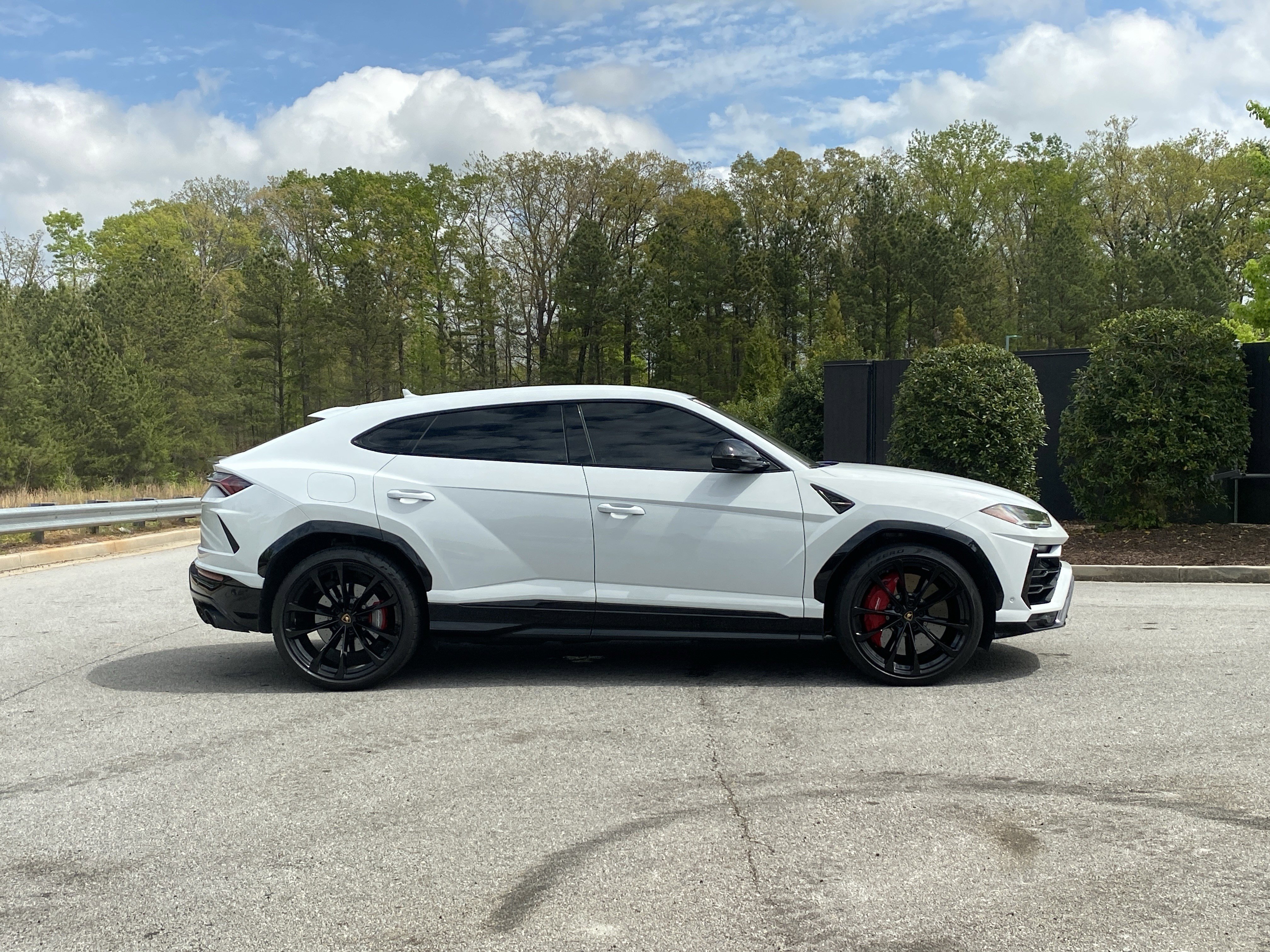 Used 2022 Lamborghini Urus image 5