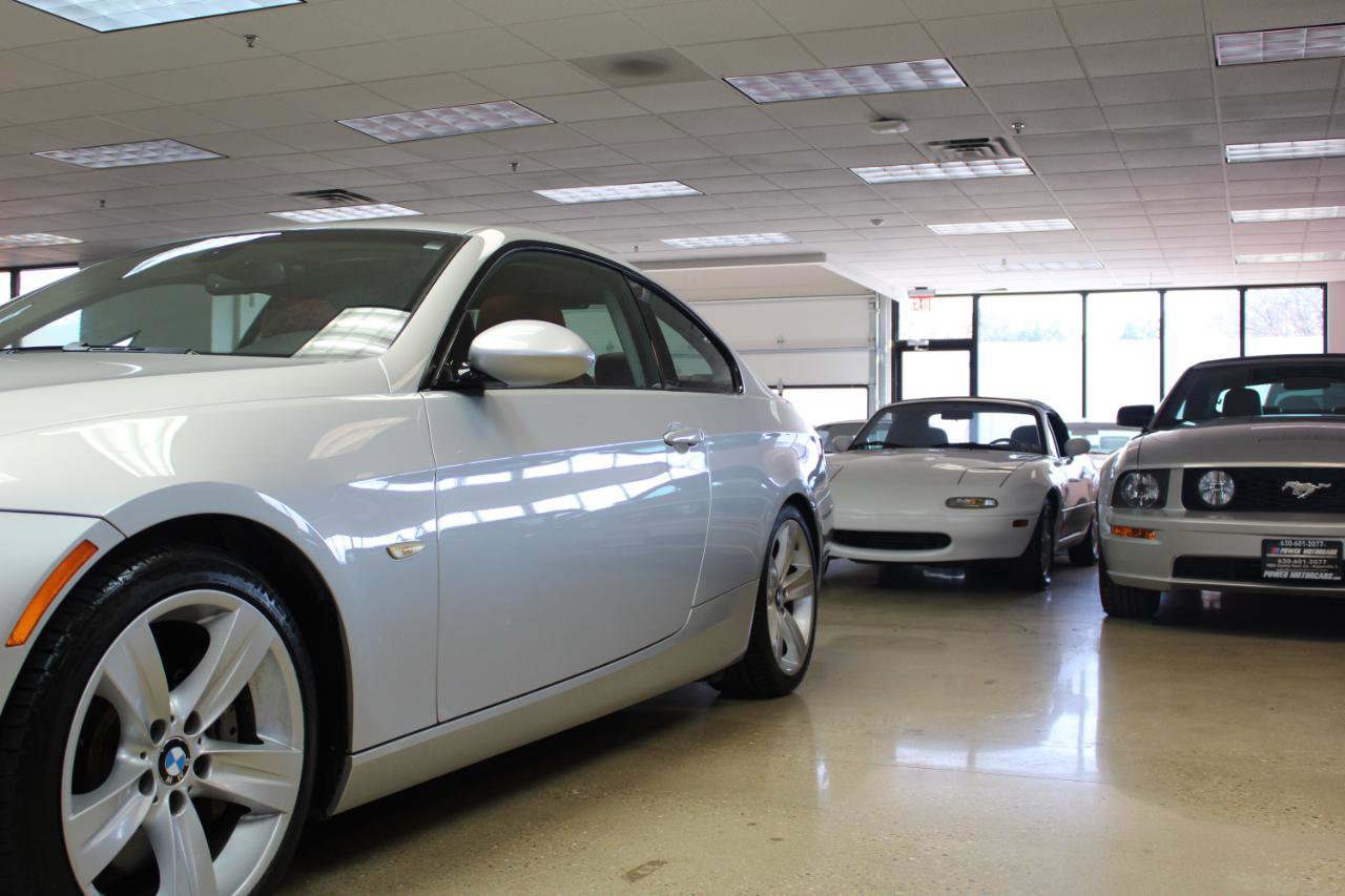 Used 2009 BMW 335i Coupe image 11