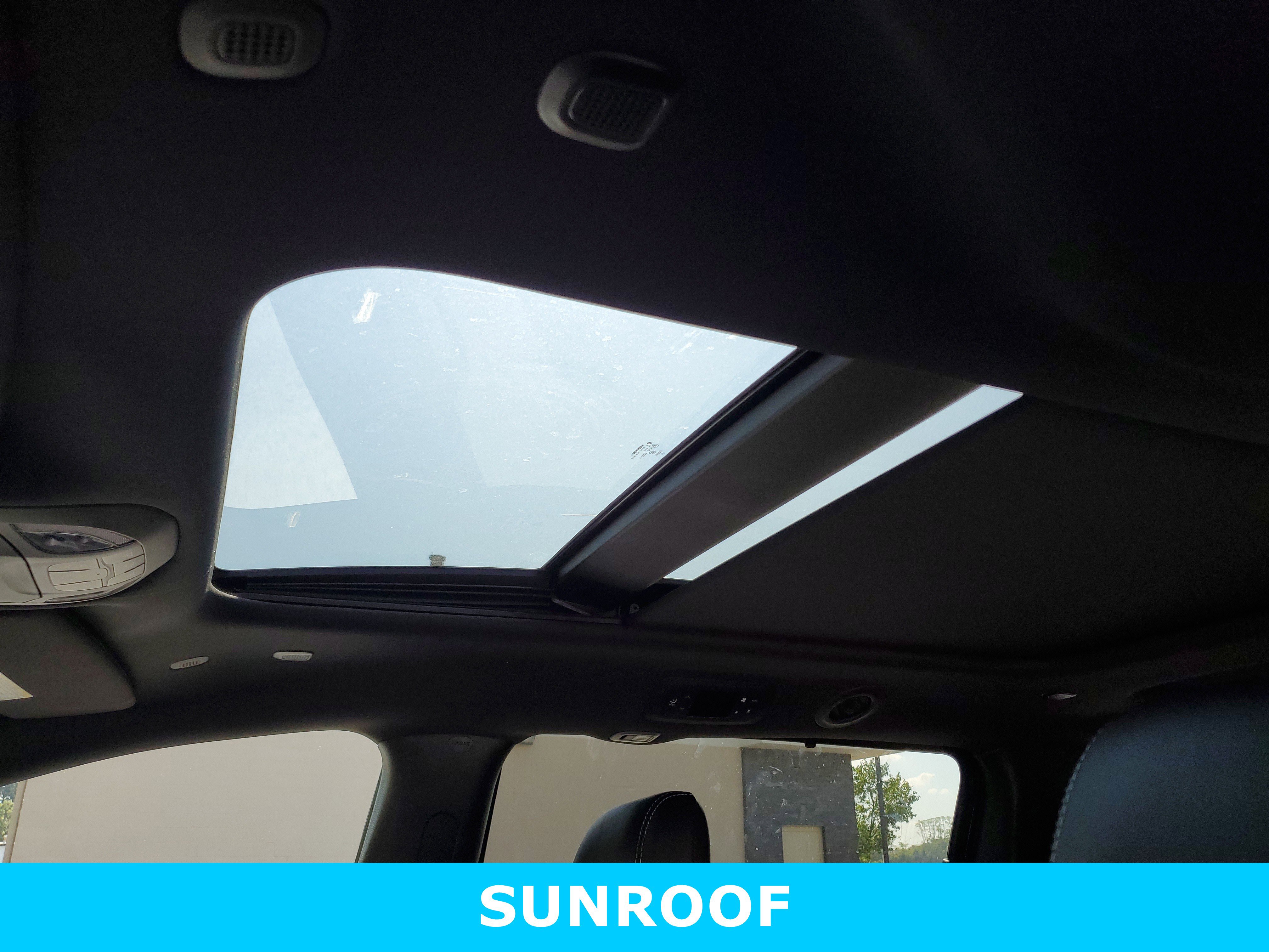 New 2026 Chrysler Pacifica Select image 25