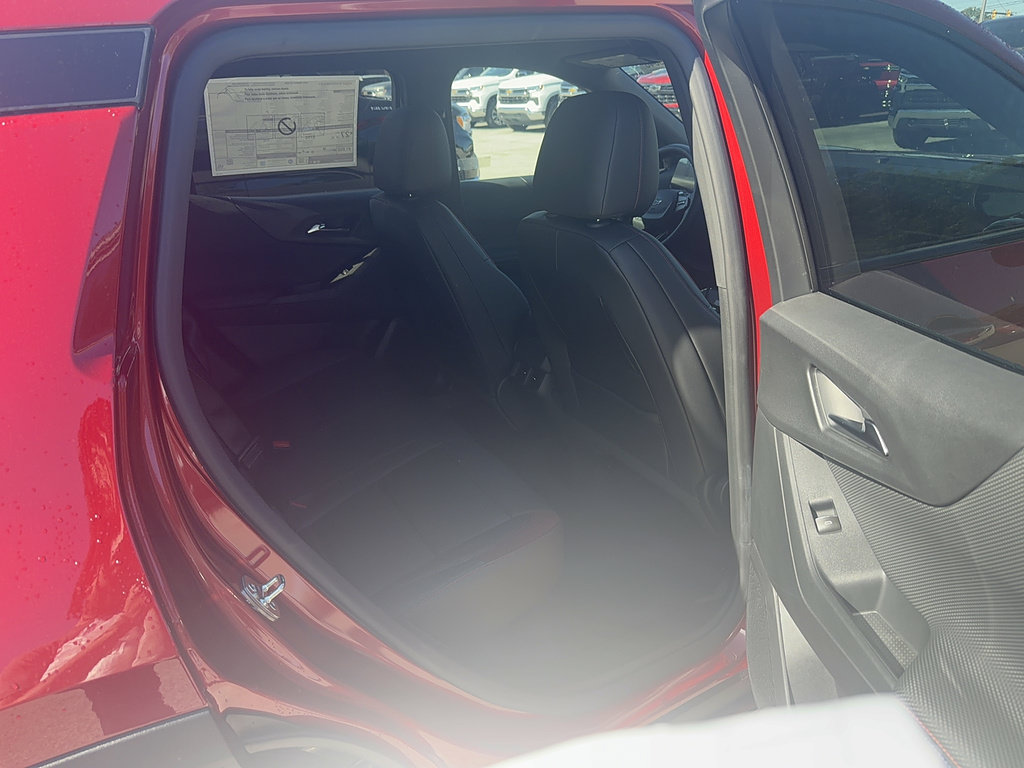 New 2026 Chevrolet Equinox RS FWD image 5