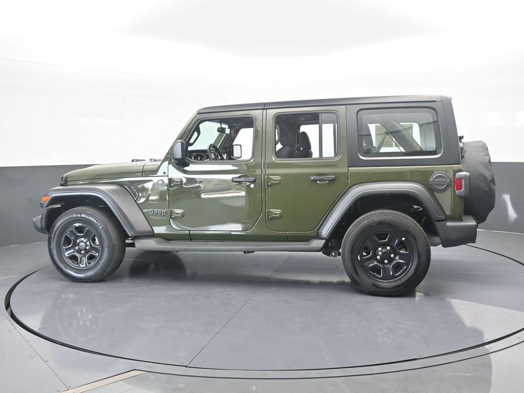Used 2022 Jeep Wrangler Unlimited Sport image 3