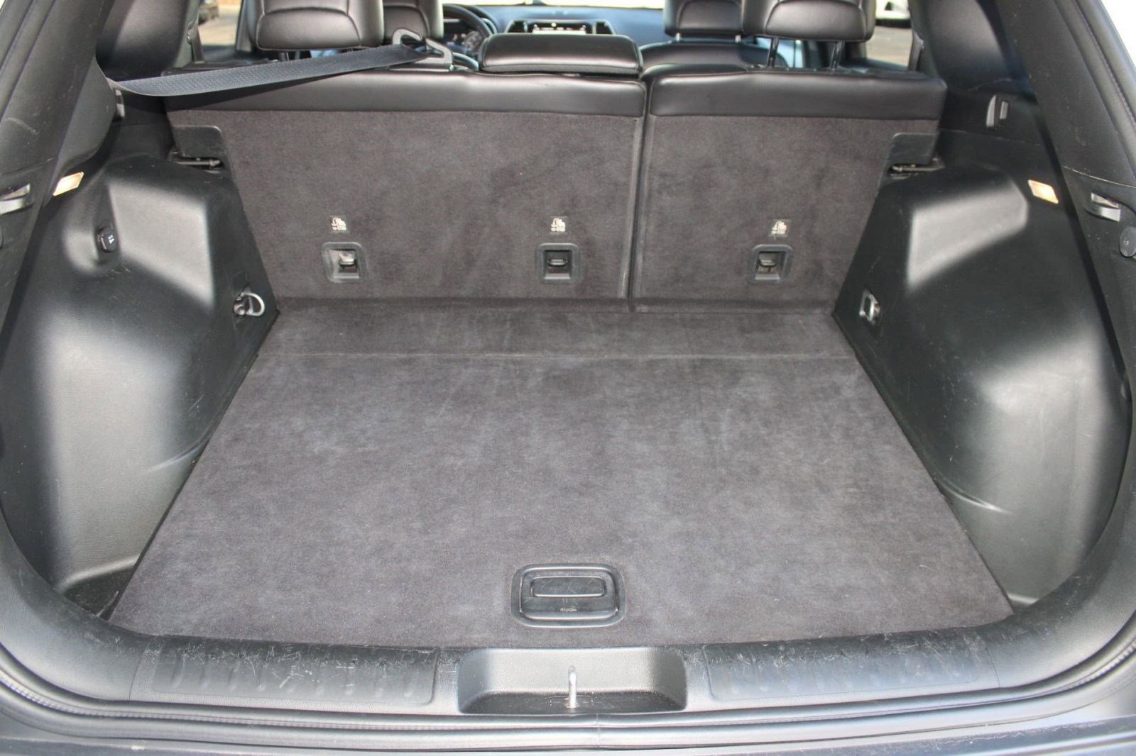 Used 2019 Jeep Cherokee Limited w/ Trailer Tow Group image 32