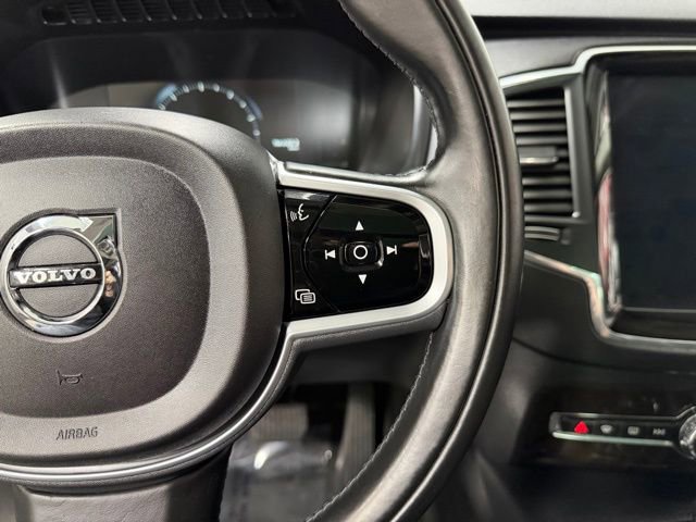 Used 2018 Volvo XC90 T5 Momentum w/ Convenience Package image 17