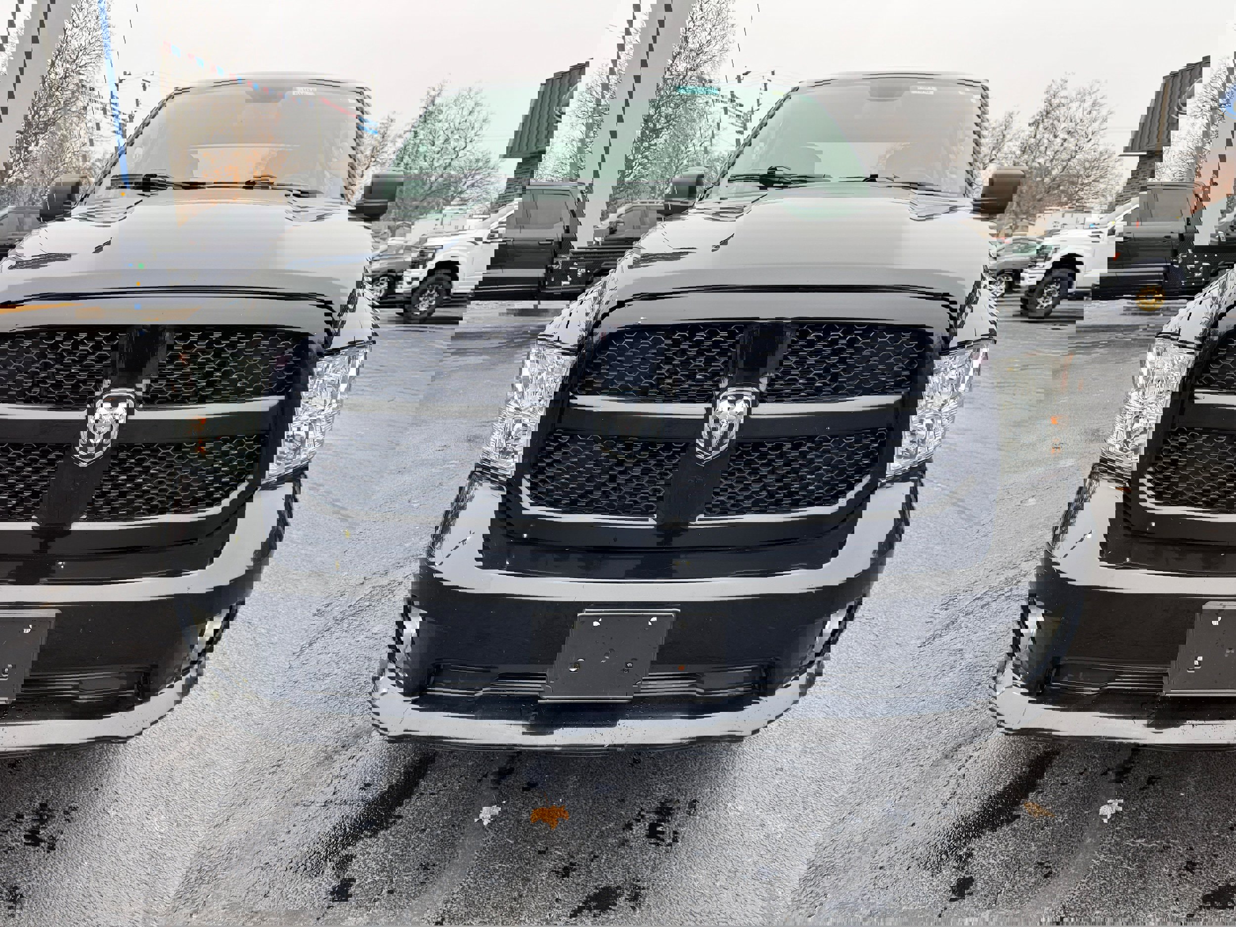 Used 2019 RAM 1500 Express image 2